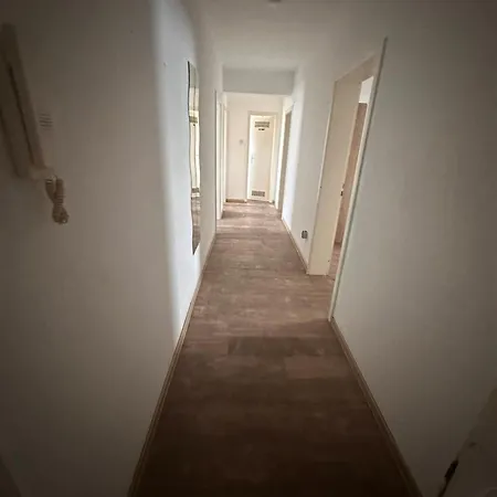 Ferien- Monteurapartments In *