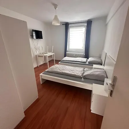 Ferien- Monteurapartments In *